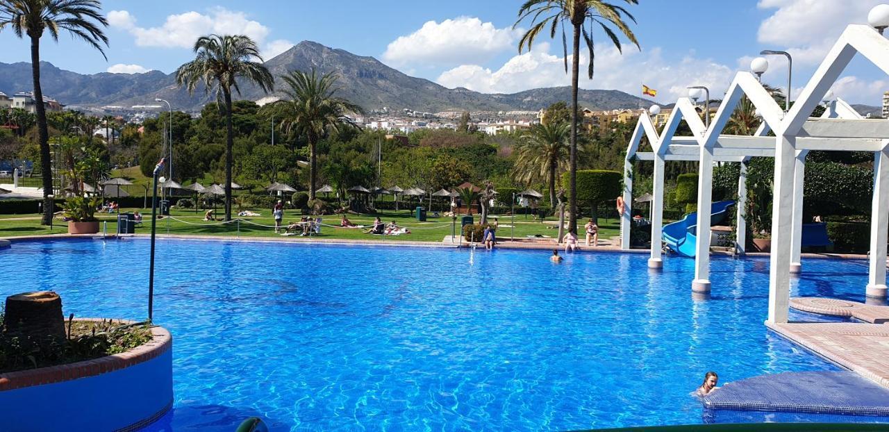 Apartamentos Holidays Benalbeach Benalmádena Extérieur photo